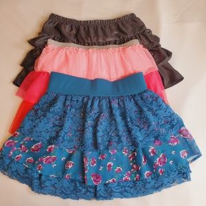 3 Skirt black/blue/pink